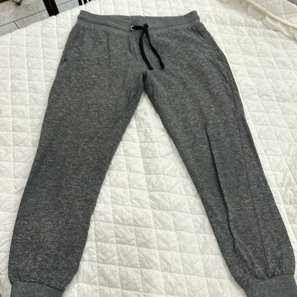 La hearts cuffed sweatpants